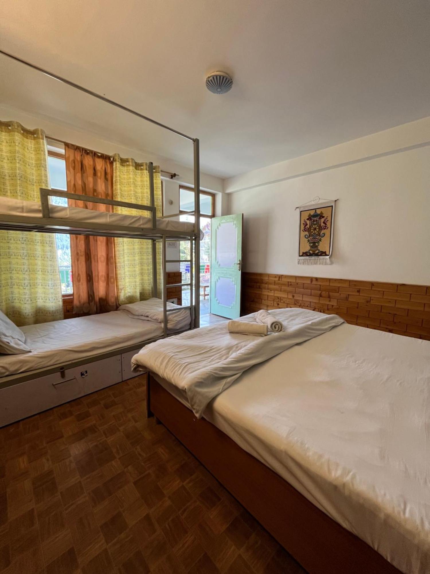 Hostel Dormigo Manāli Exteriér fotografie